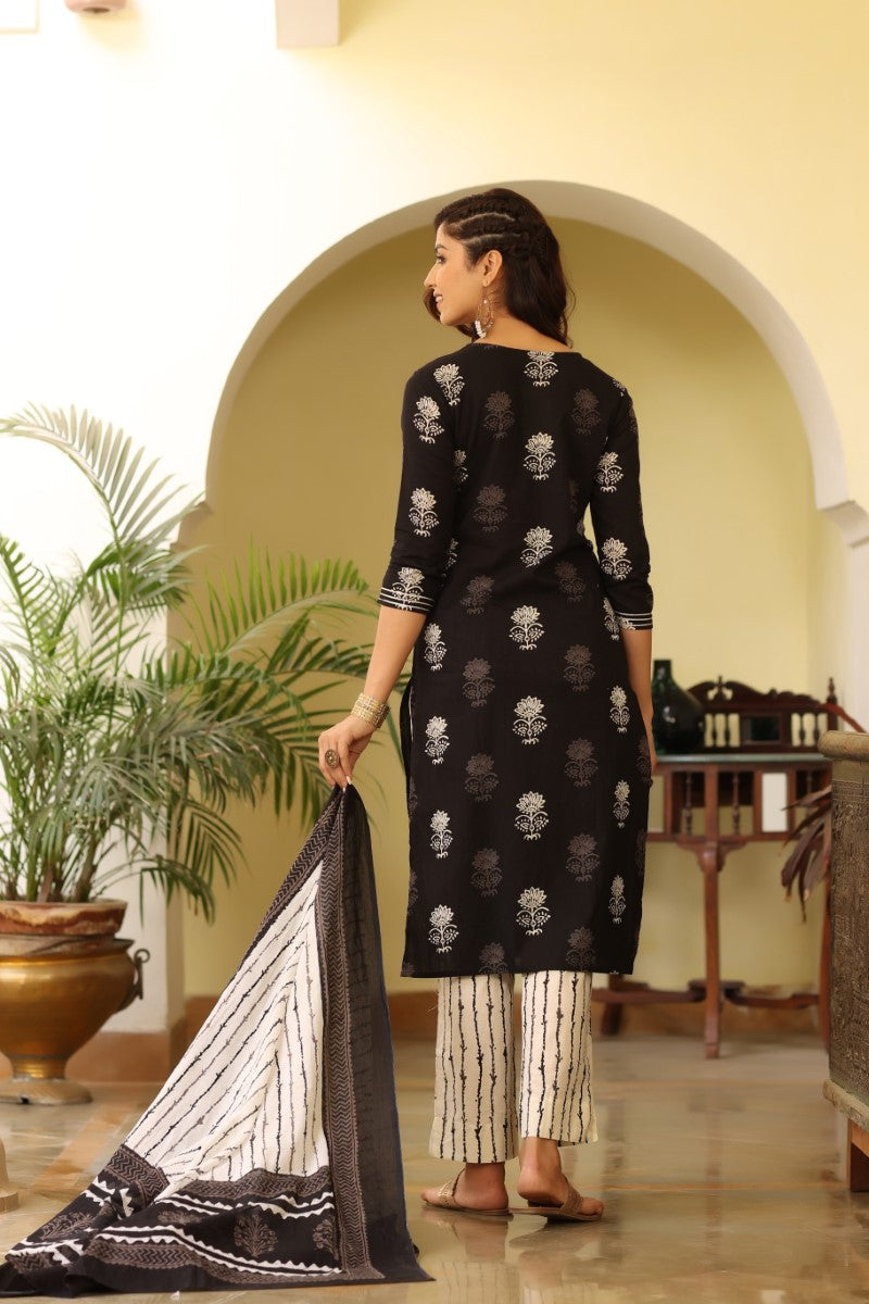 Women's Cotton Blend Printed Kurta Pant Dupatta Set -Ahika