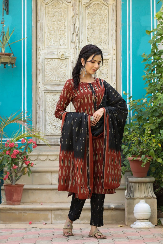 Women's Red Ethnic Motifs Printed Regular Cotton Blend Kurta With Pants With Dupatta