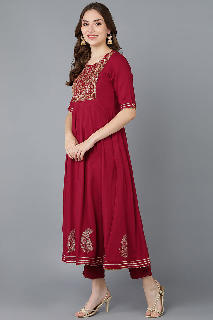 Women's Cotton Embroidered Kurta Pants With Dupatta