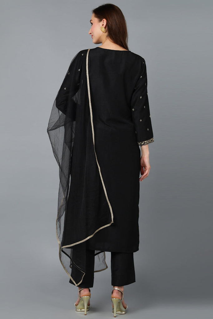 Color_Black
