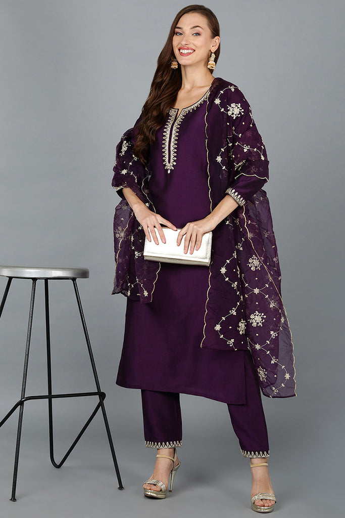 Women's Purple Silk Blend Embroidered Party Wear-Ahika