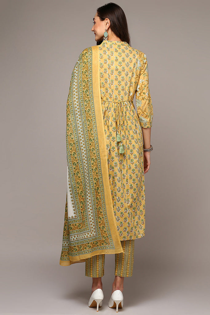 Women's Yellow Cotton Printed Flared Suit Set