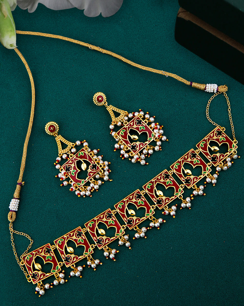 Women's Tahira Cutwork Design Choker Necklace Set - Voylla