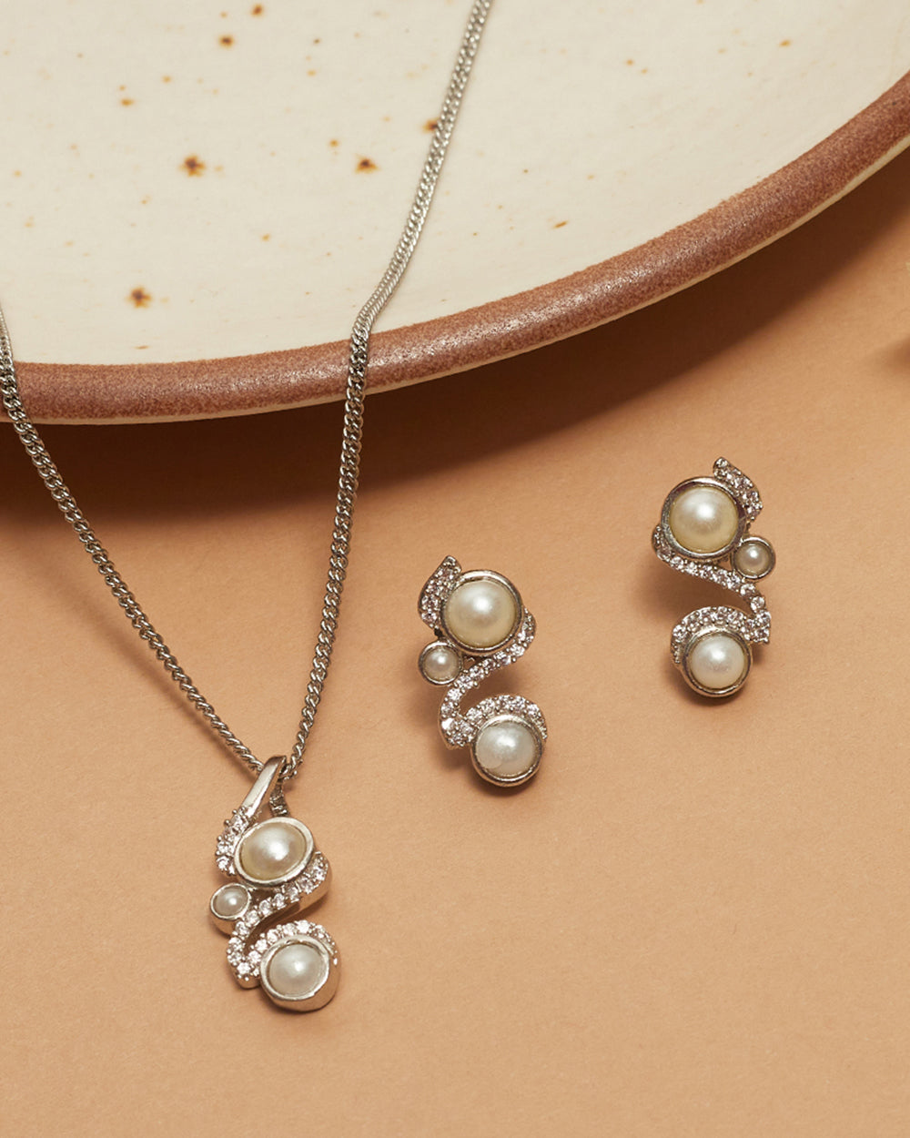 Women's Minimalistic Faux Pearls Pendant Set - Voylla
