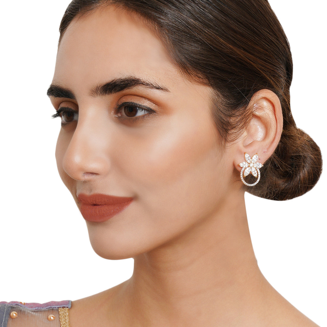Women's Spakling Essentials Stylish Flower Drop Earrings - Voylla