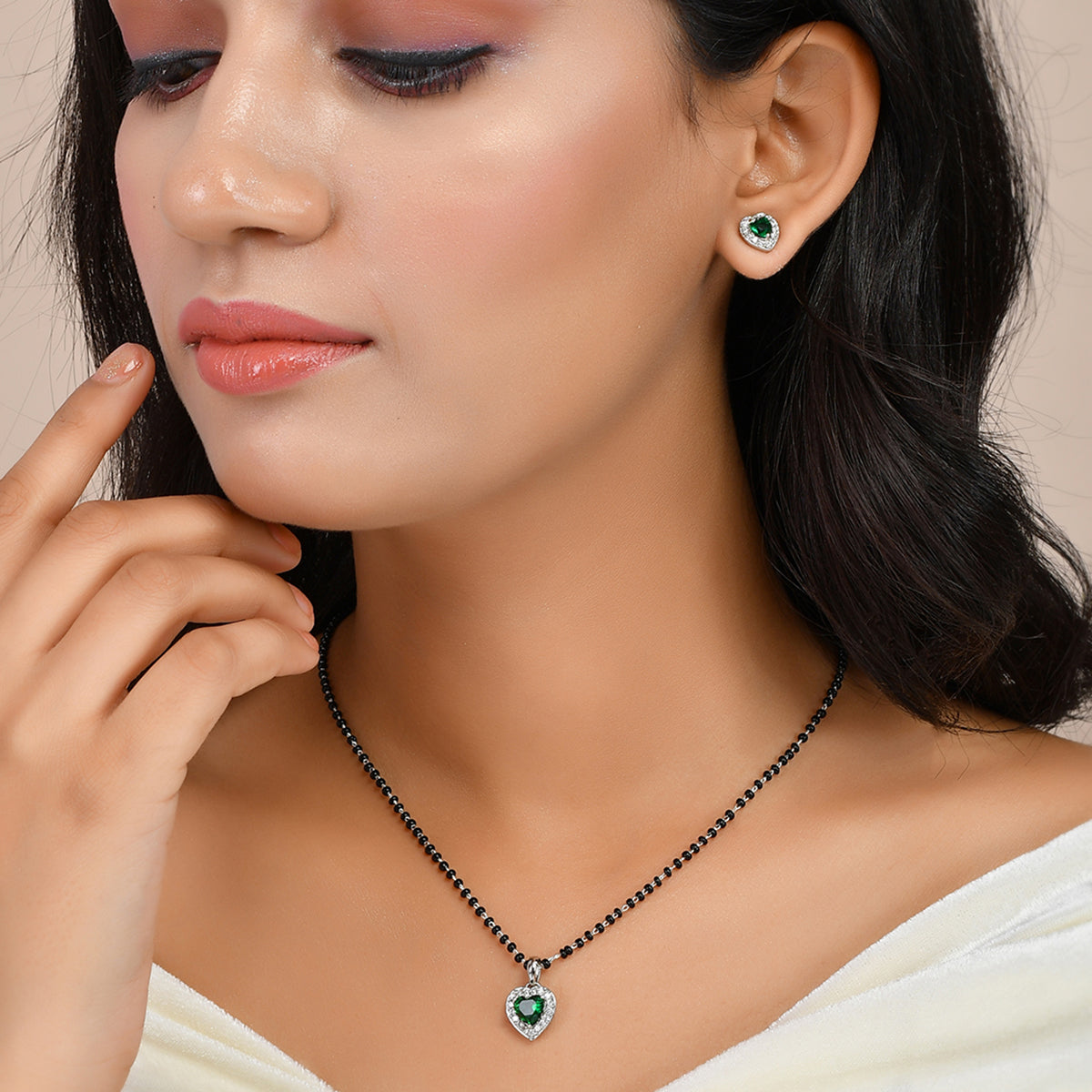 Women's Sparkling Essentials Green Heart Shaped Silver Mangalsutra Set - Voylla