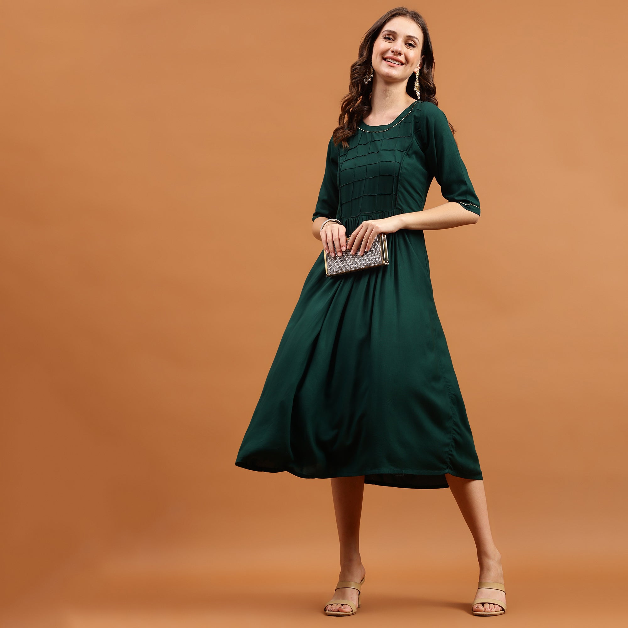 Women's Green Viscose Rayon Kurti - Dwija Fashion
