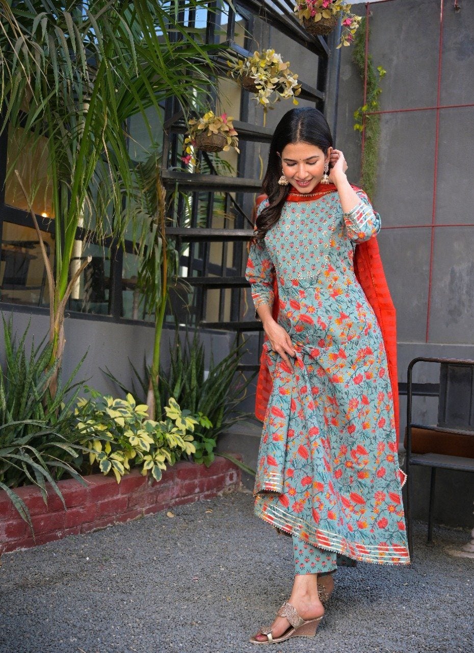 Women's Grey & Orange Printed Anarkali Kurta & Trousers With Embroidery Dupatta Set - Yufta
