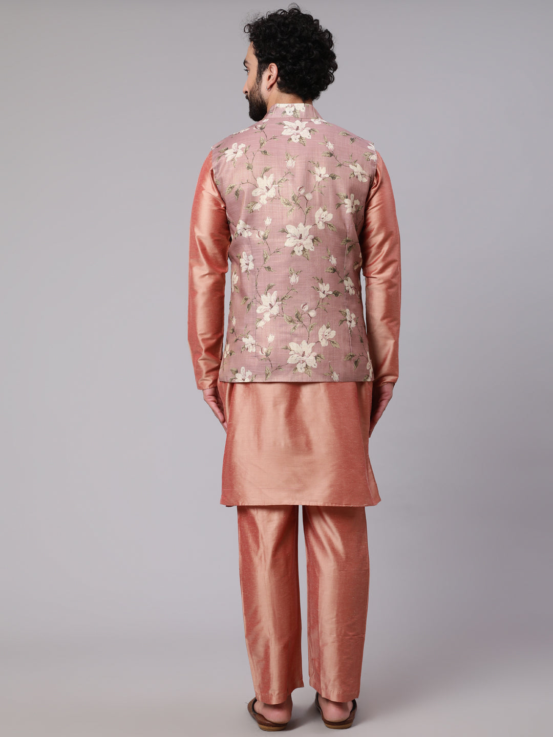 Men's Rose Gold Kurta Pyjana With Floral Print Nehru Jacket - Aks Men
