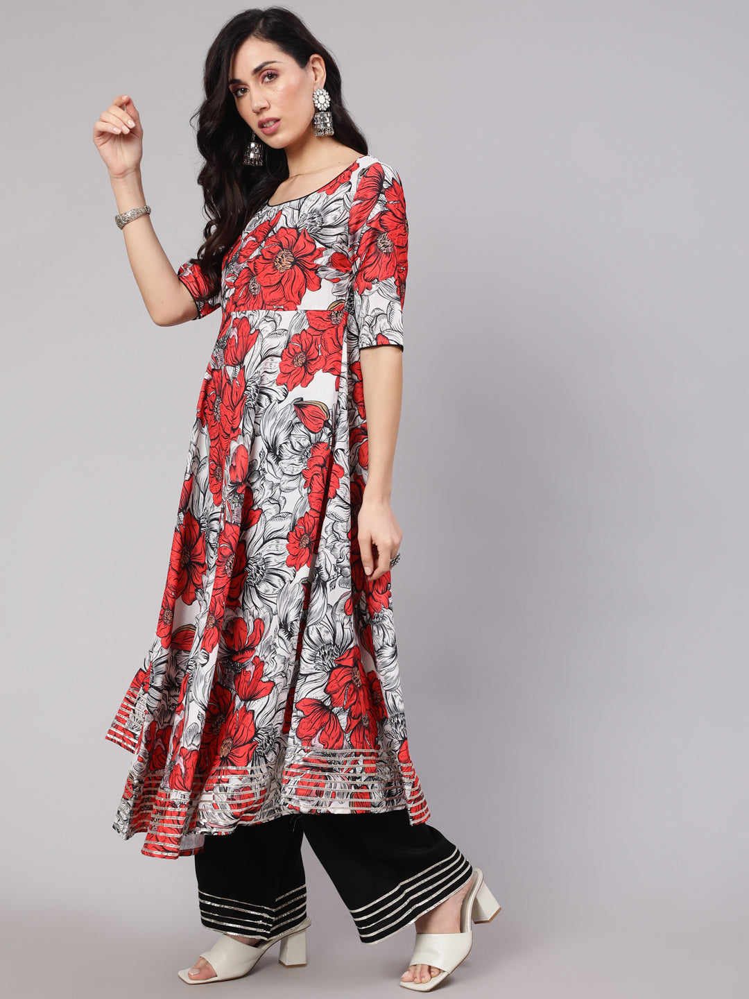 Women's White & Red Floral Print Anarkali Palazzo With Dupatta - Aks