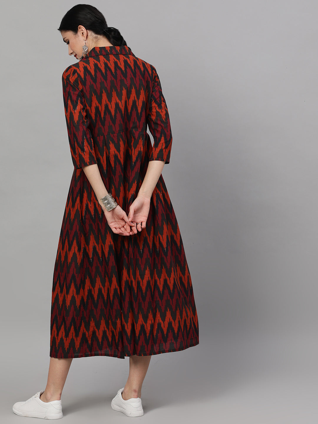 Women's Brown Chevron Print Dress - Aks