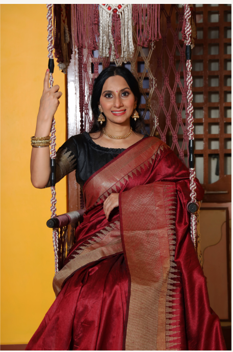 Women's Maroon Raw Silk Zari Woven Saree With Blouse - Vishnu Weaves