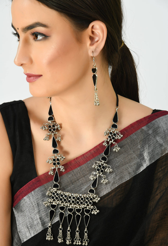Johar Kamal Traditional designer Black Necklace with Ear