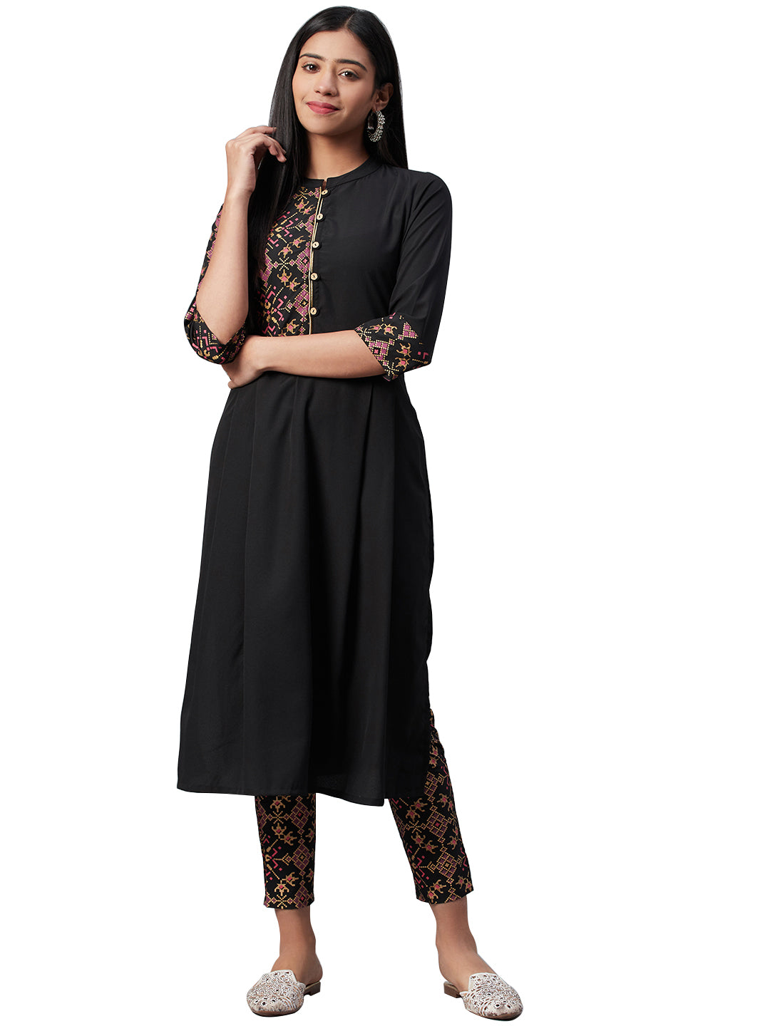 Women’s Black kurta and pant crepe suit set by Ziyaa. (2 pcs set)