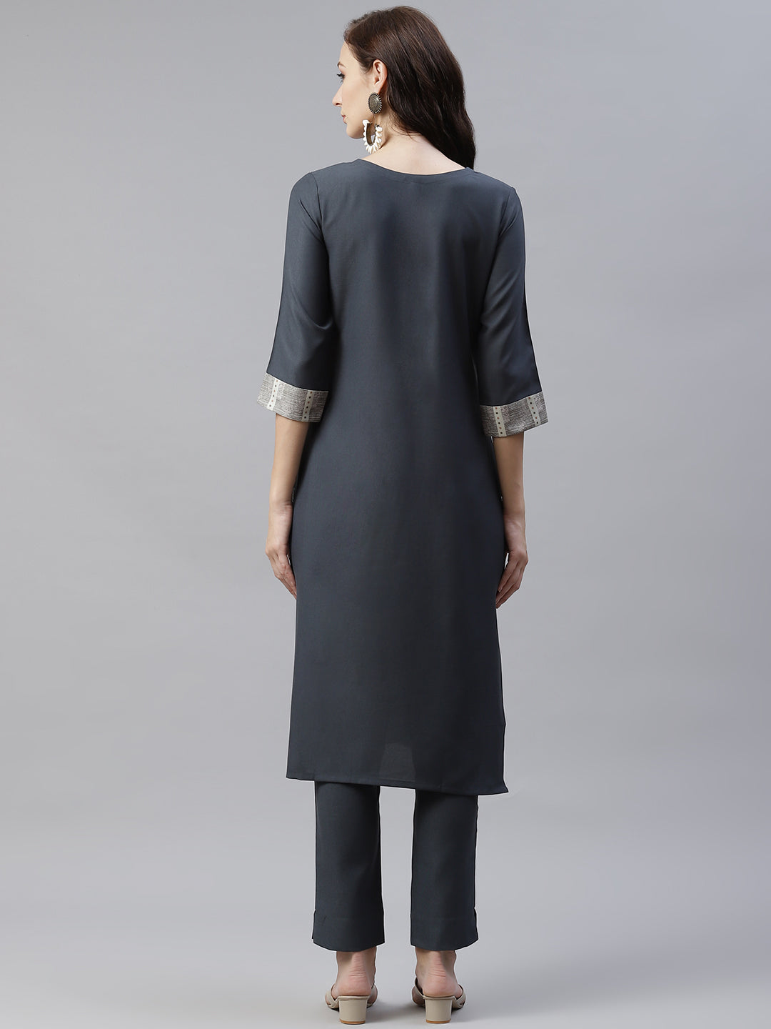 Women Grey Rayon Kurta With Pant by Ziyaa (2pcs Set)