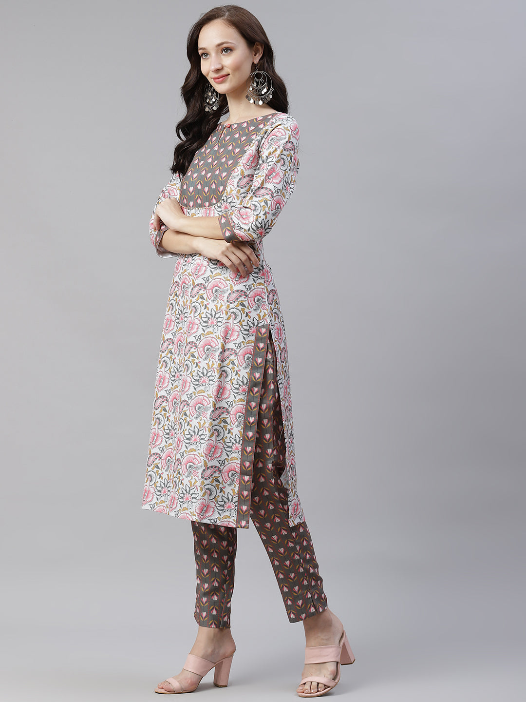 Women's Multi Colour Printed Kurta And Pants by Ziyaa- (2pcs set)