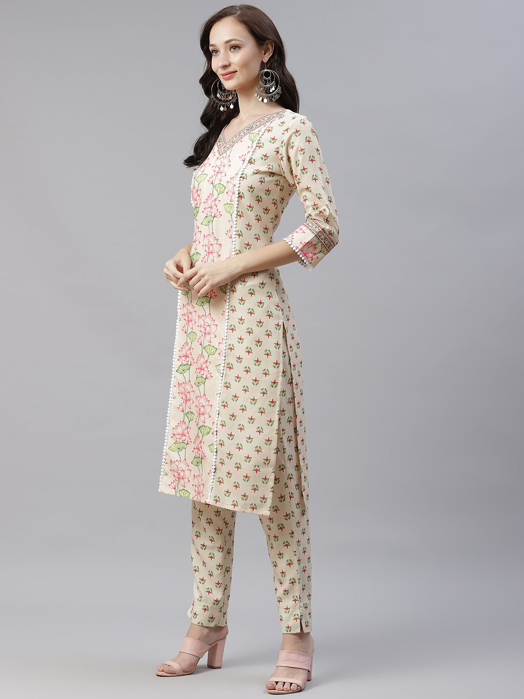 Women Cream Floral Printed Kurta with Pant and Dupatta Set by Ziyaa (3 Pc Set)