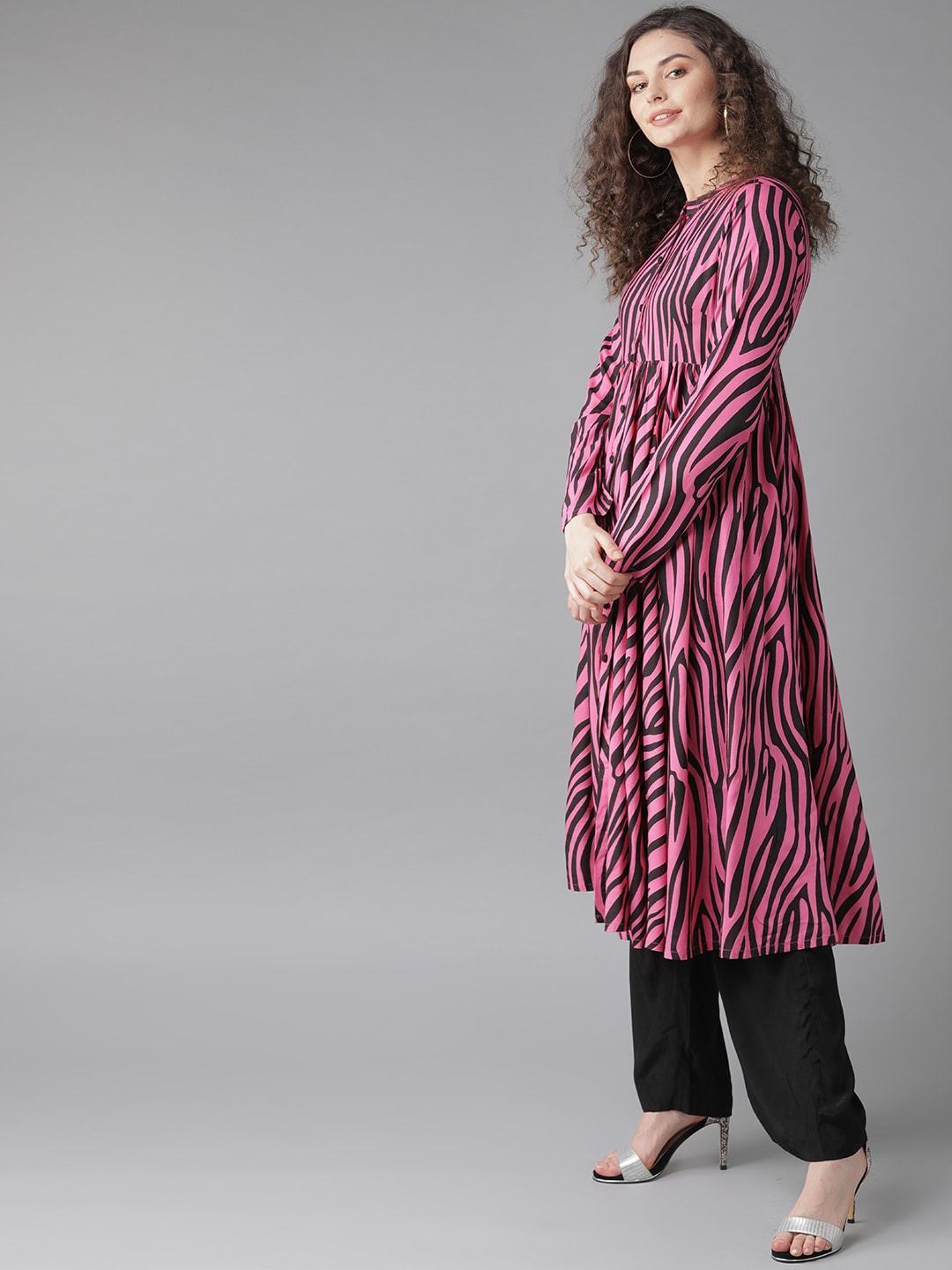 Women's  Pink & Black Printed Anarkali Kurta - AKS
