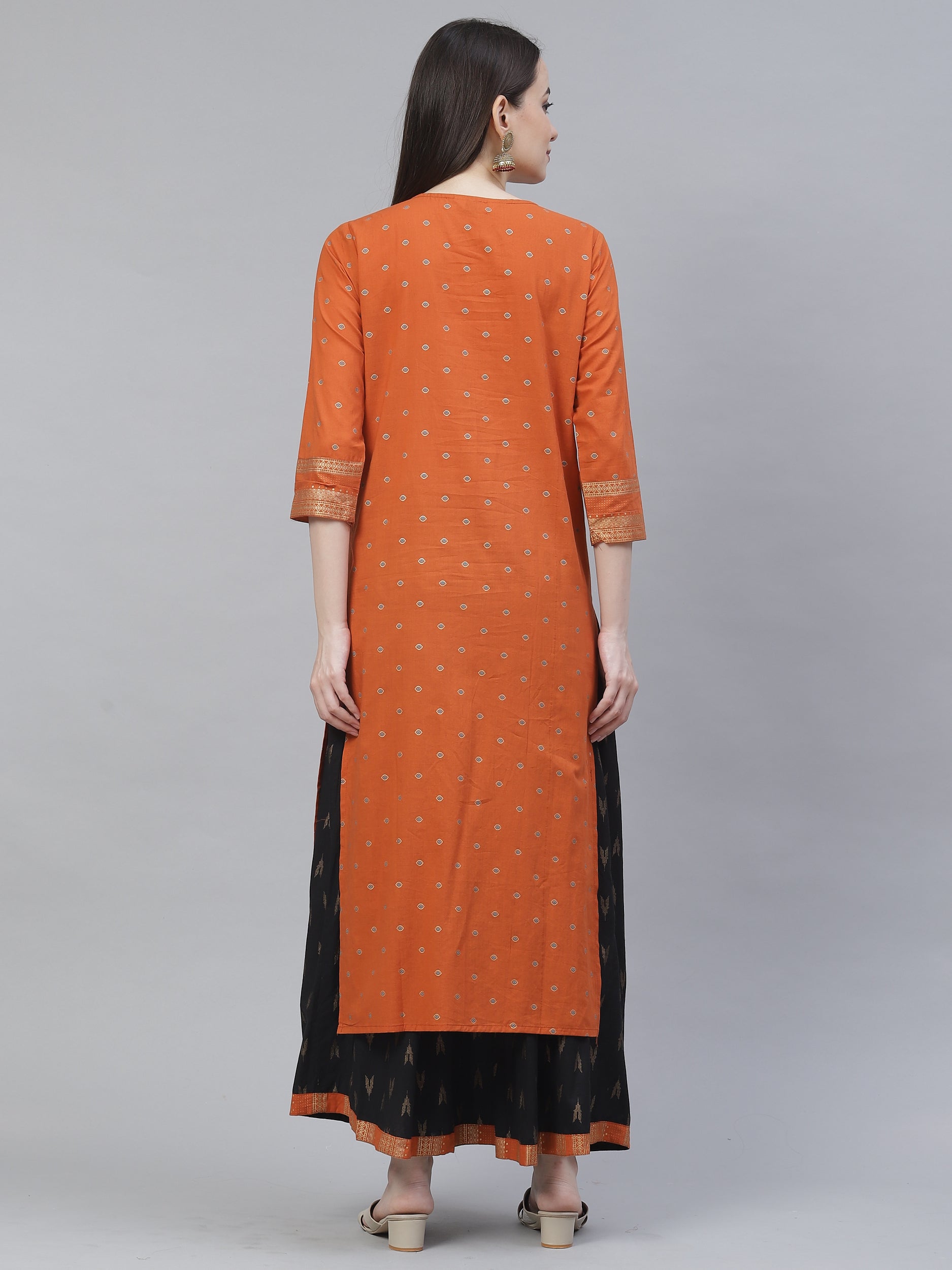 Women's orange & black printed kurta with skirt - Meeranshi