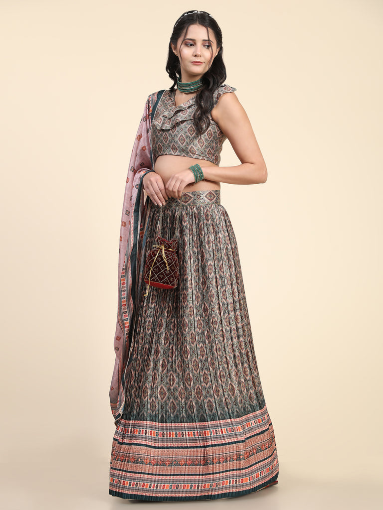 Women's New Fashion Digital Print work Designer Party Wear Lehenga Choli With Dupatta Semi Stitched.