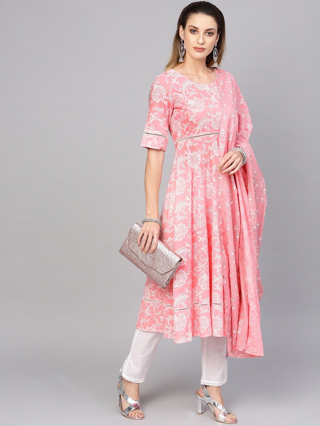 Women's  Pink & White Khari Print Kurta with Trousers & Dupatta - AKS