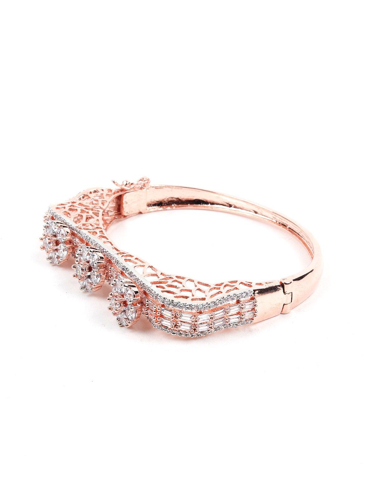 Women's Crystal-Embellished Floral Bracelet -Gold - Odette
