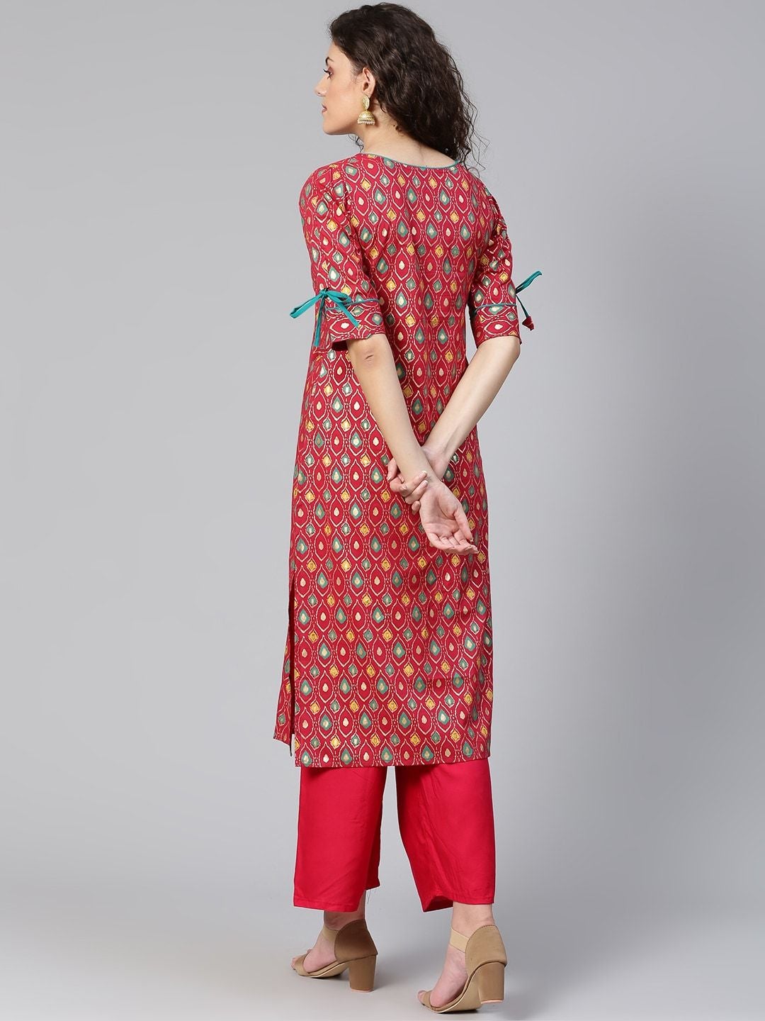 Women's Red & Green Printed Straight Kurta - Meeranshi