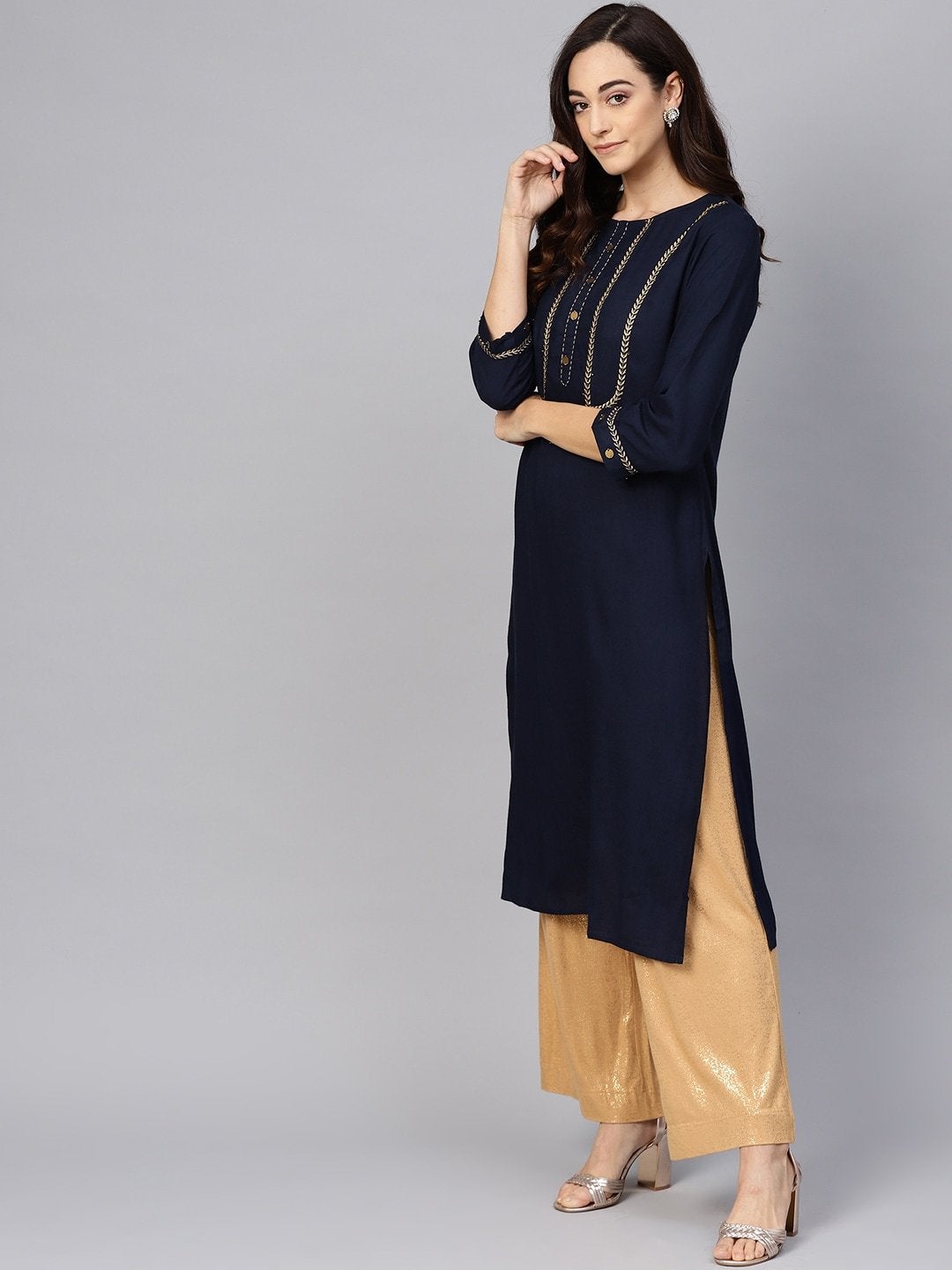 Women's Navy Blue & Golden Yoke Design Straight Kurta - Meeranshi