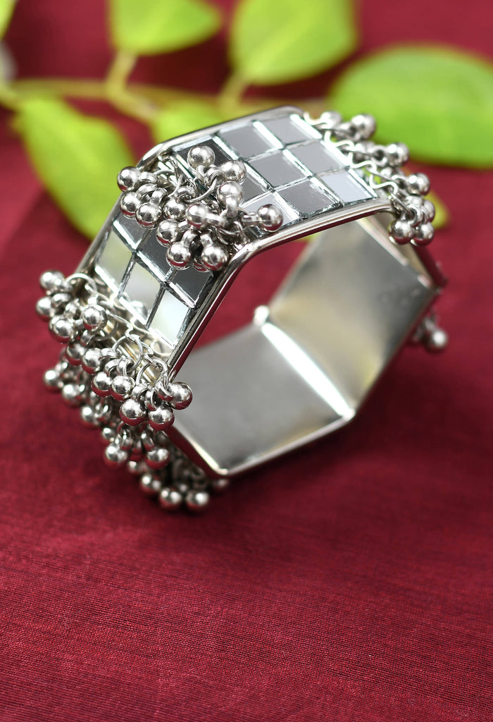 Johar Kamal Traditional Silver-Plated Mirror & Ghungroo Bangles