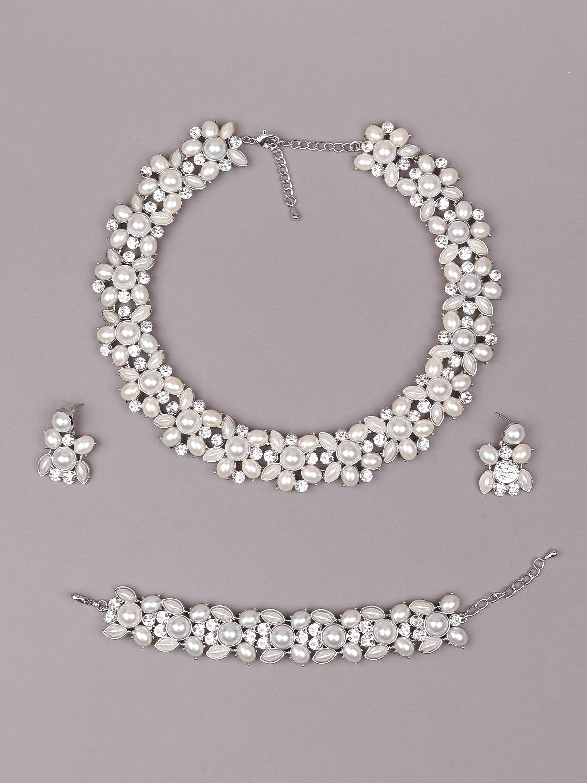 Women's Exquisite Pearl Choker Necklace Set - Odette