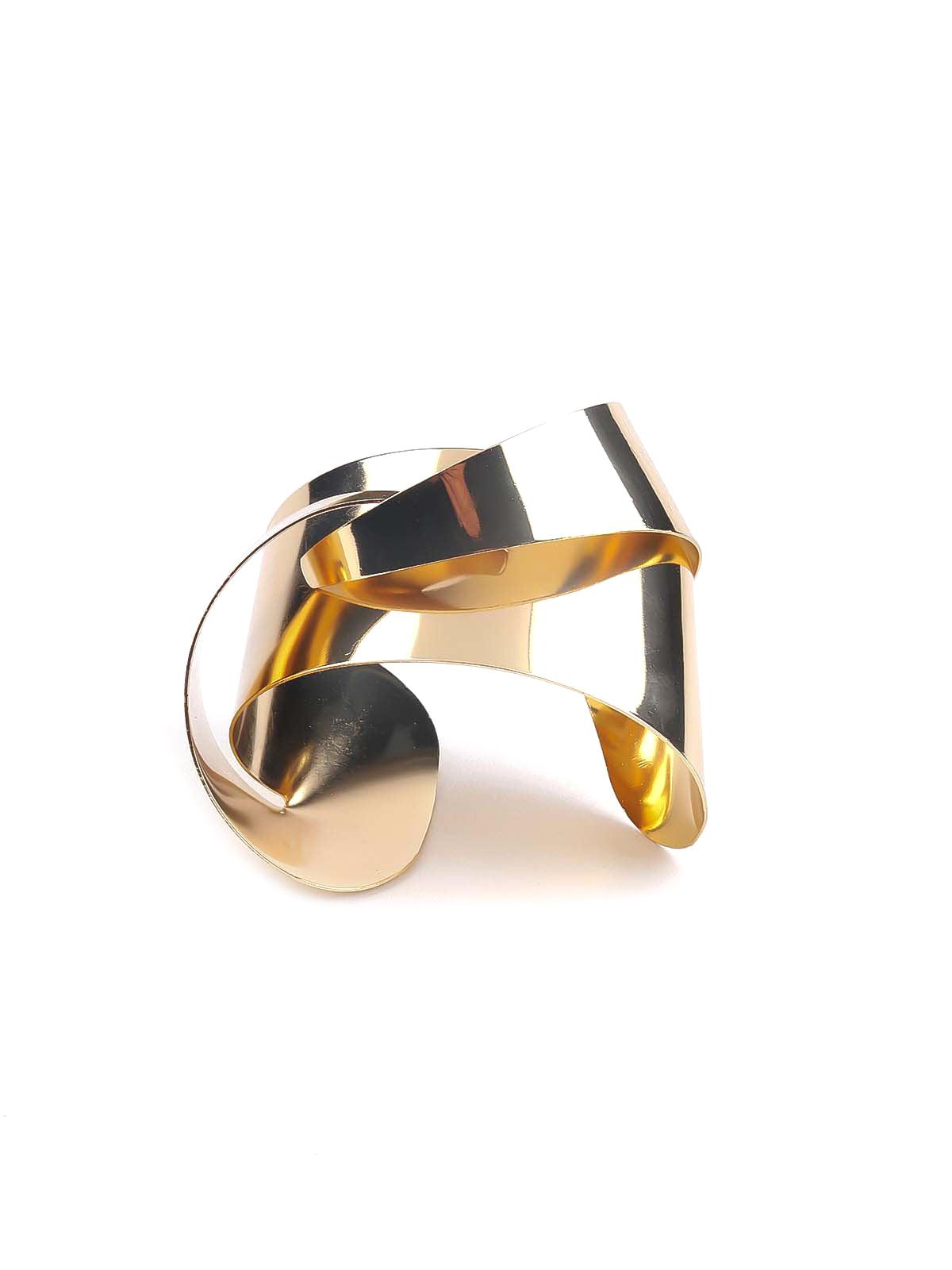 Women's Gold Textured Elegant Bracelet For Women - Odette