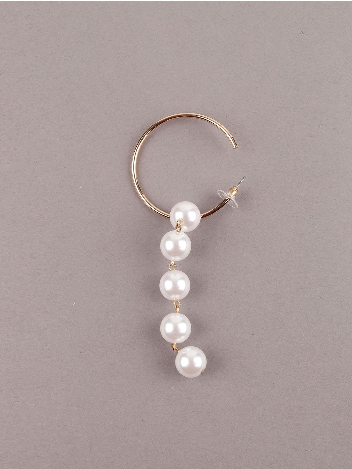 Women's Golden Hoop Earrings With Pearls - Odette