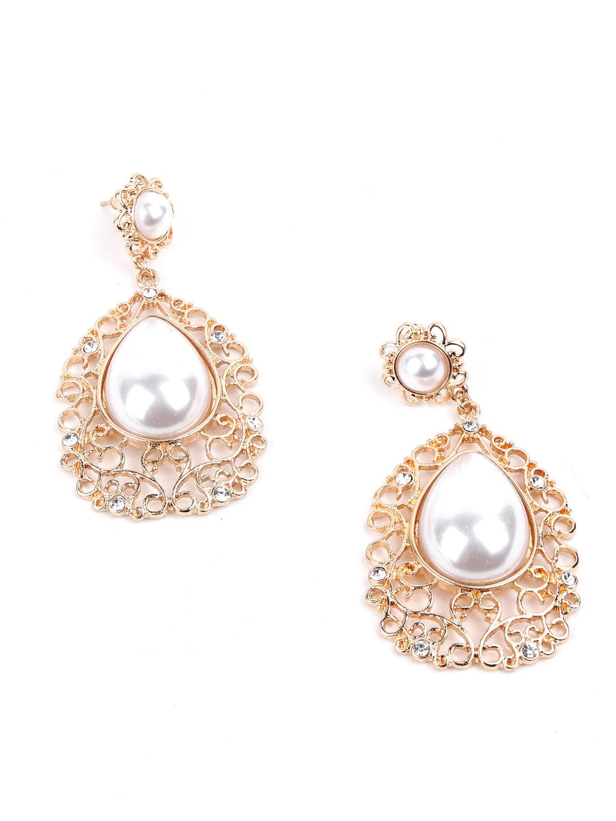 Women's Gorgeous Golden Textured Drop Earrings - Odette