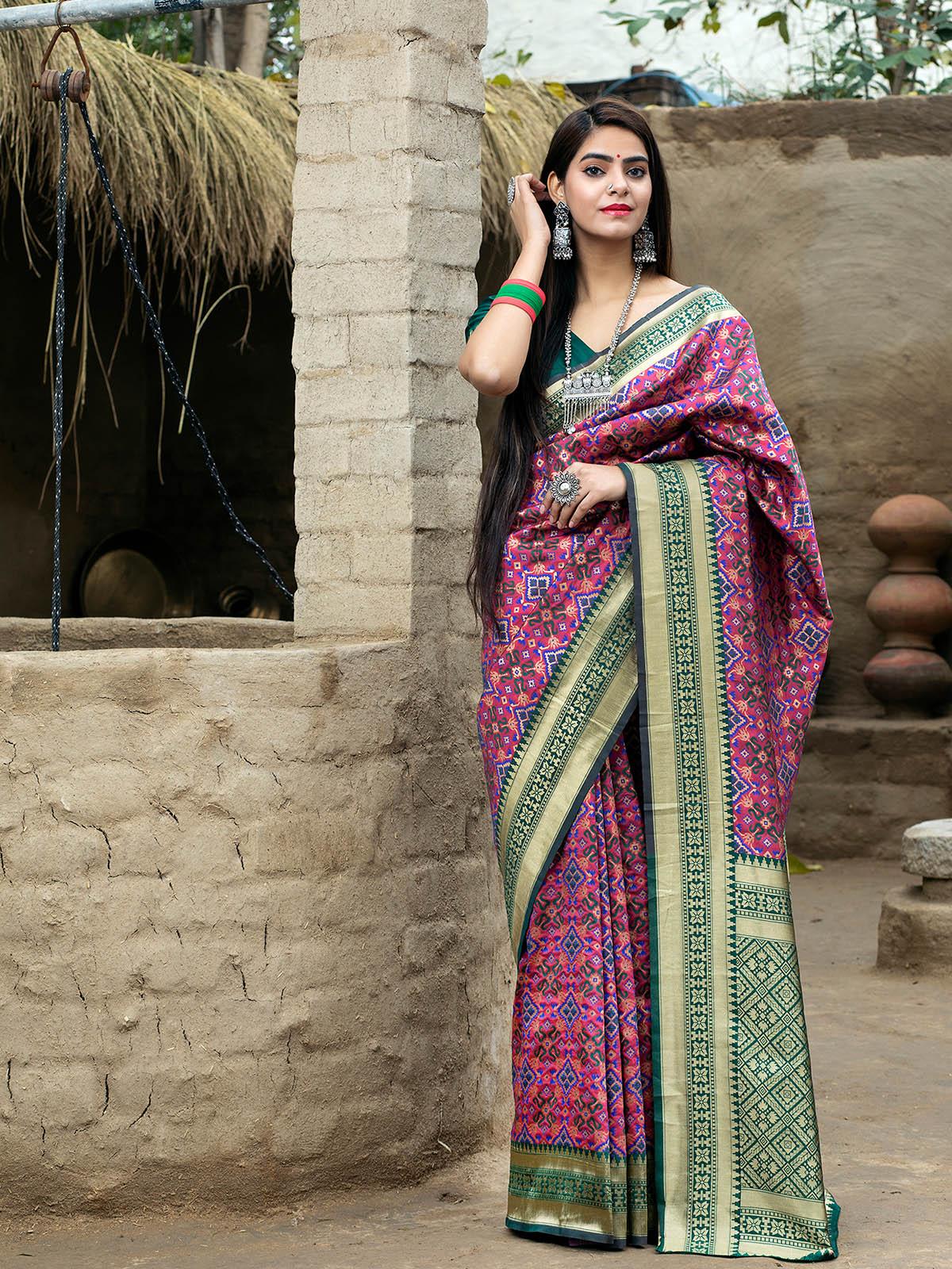 Women's Gorgeous Woven Rani Banarasi Silk Saree - Odette