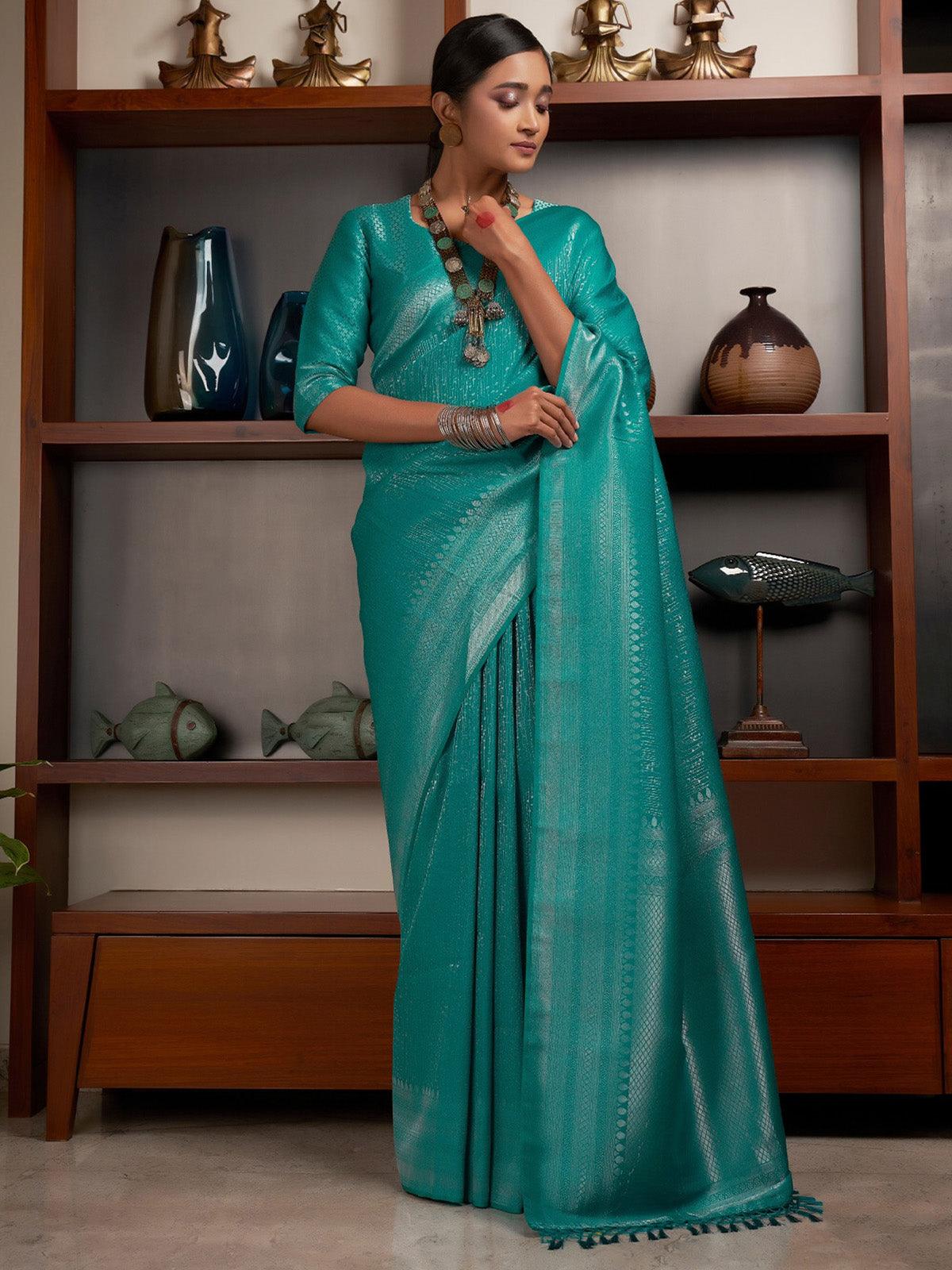 Women's Green Color Kanjivaram Silk Saree - Odette