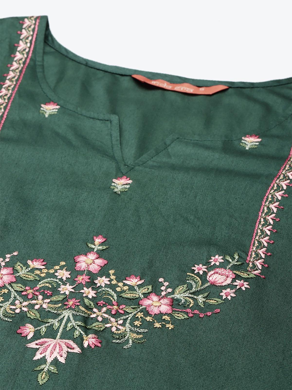 Women's Green Embroidered Straight Kurta Trouser With Dupatta Set - Odette