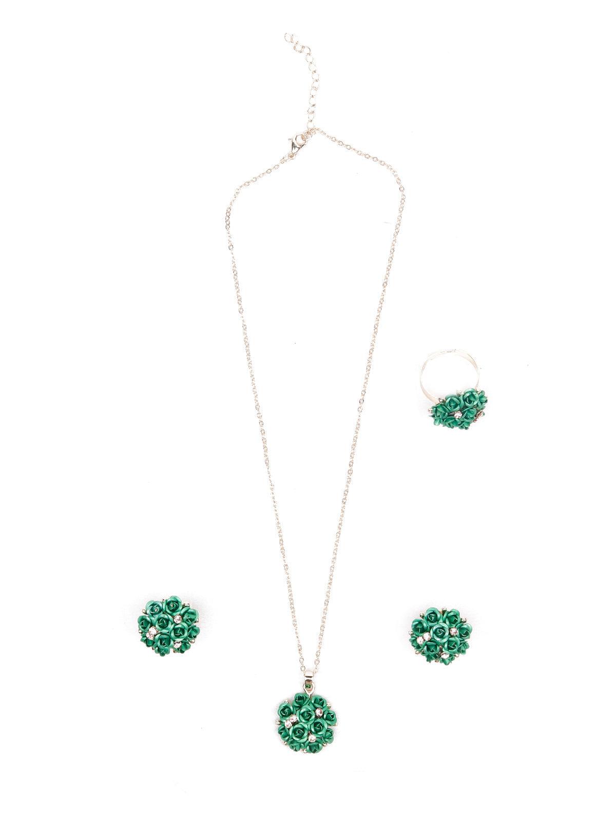 Women's Green Floral Pendant Necklace Set - Odette