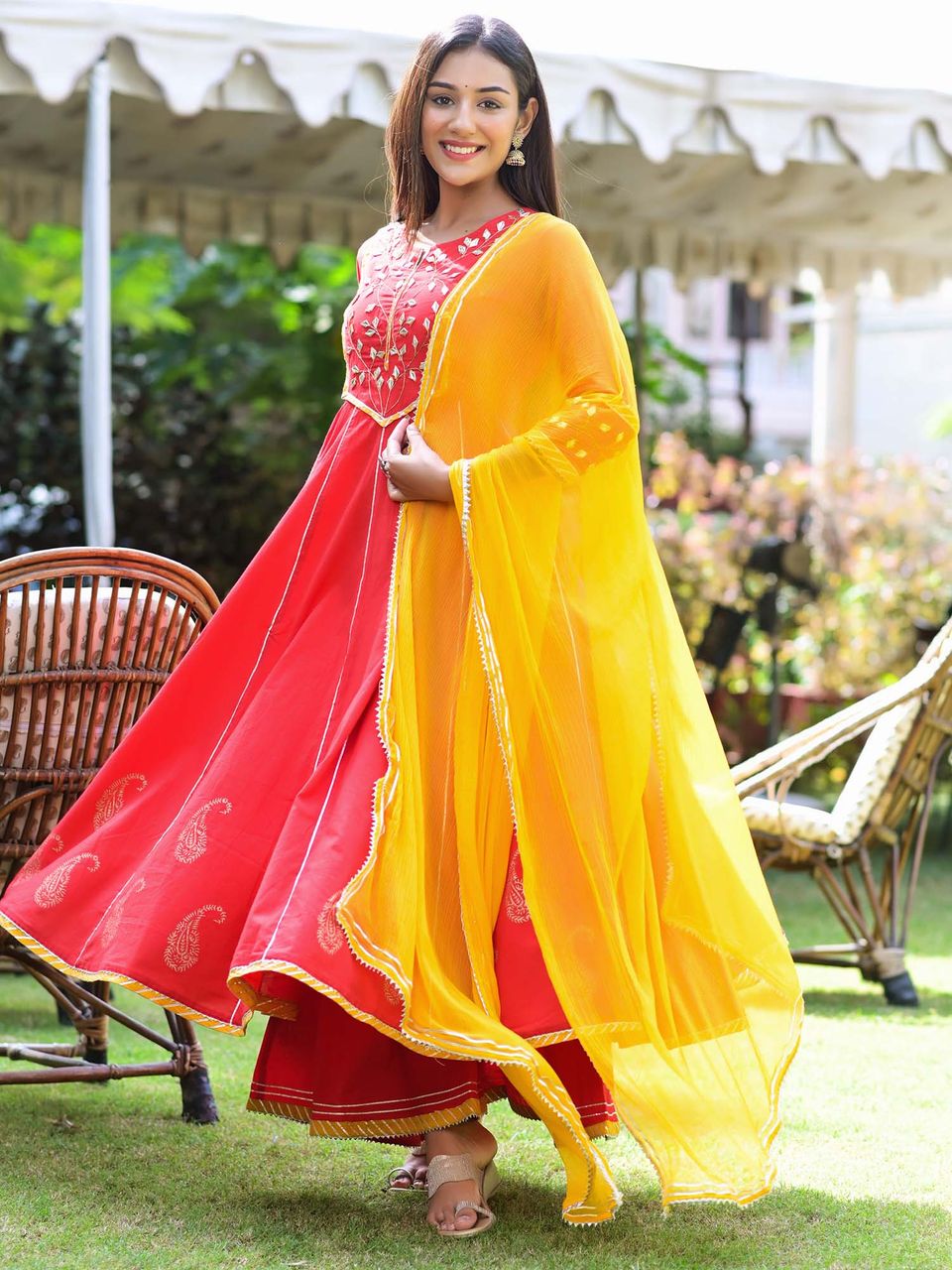 Women's Ravishing Red Gota Patti Anarkali Suit Set - Hatheli