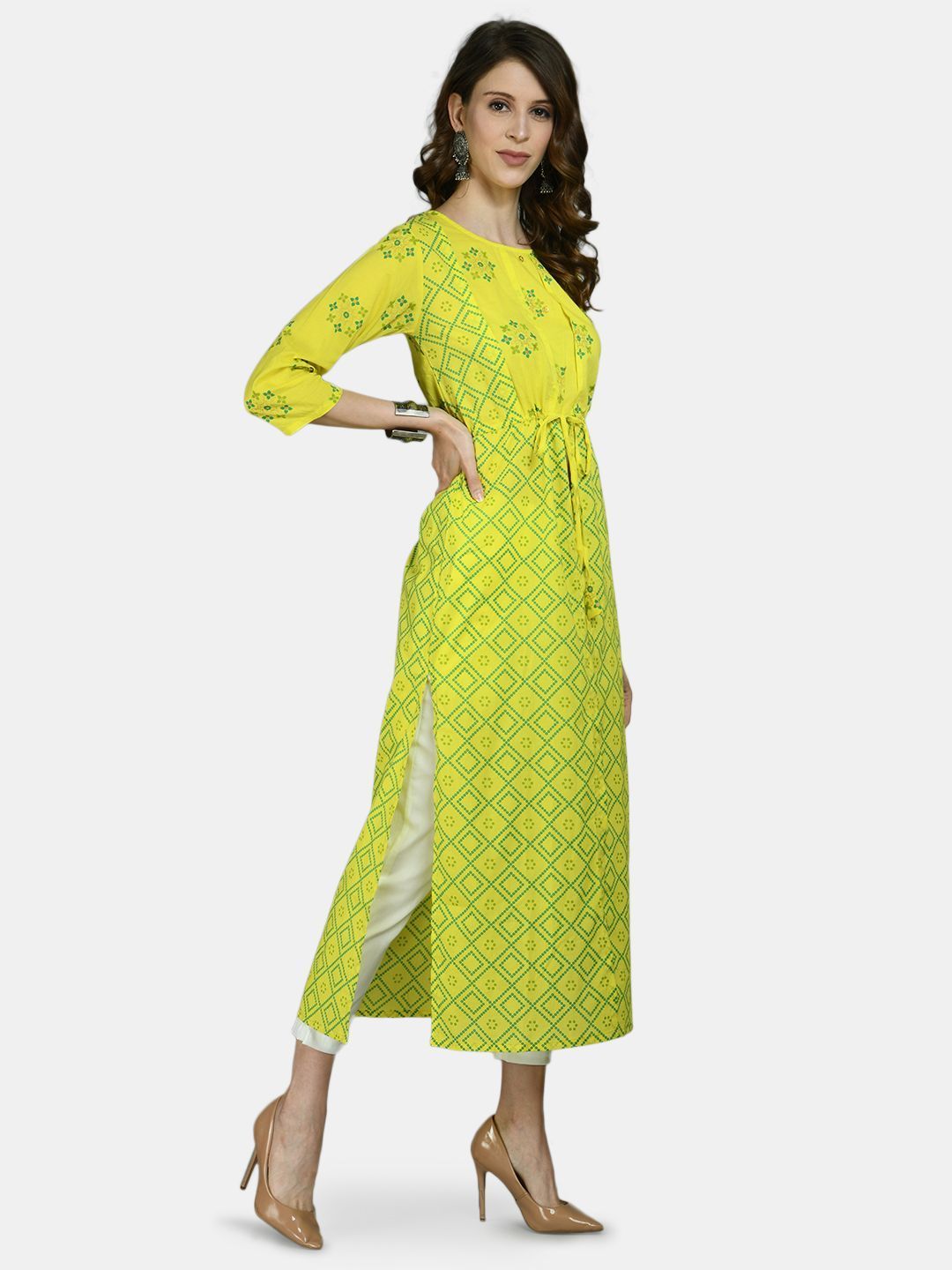 Women's Yellow Cotton Printed 3/4 Sleeve Round Neck Casual Kurta Pant Set - Myshka