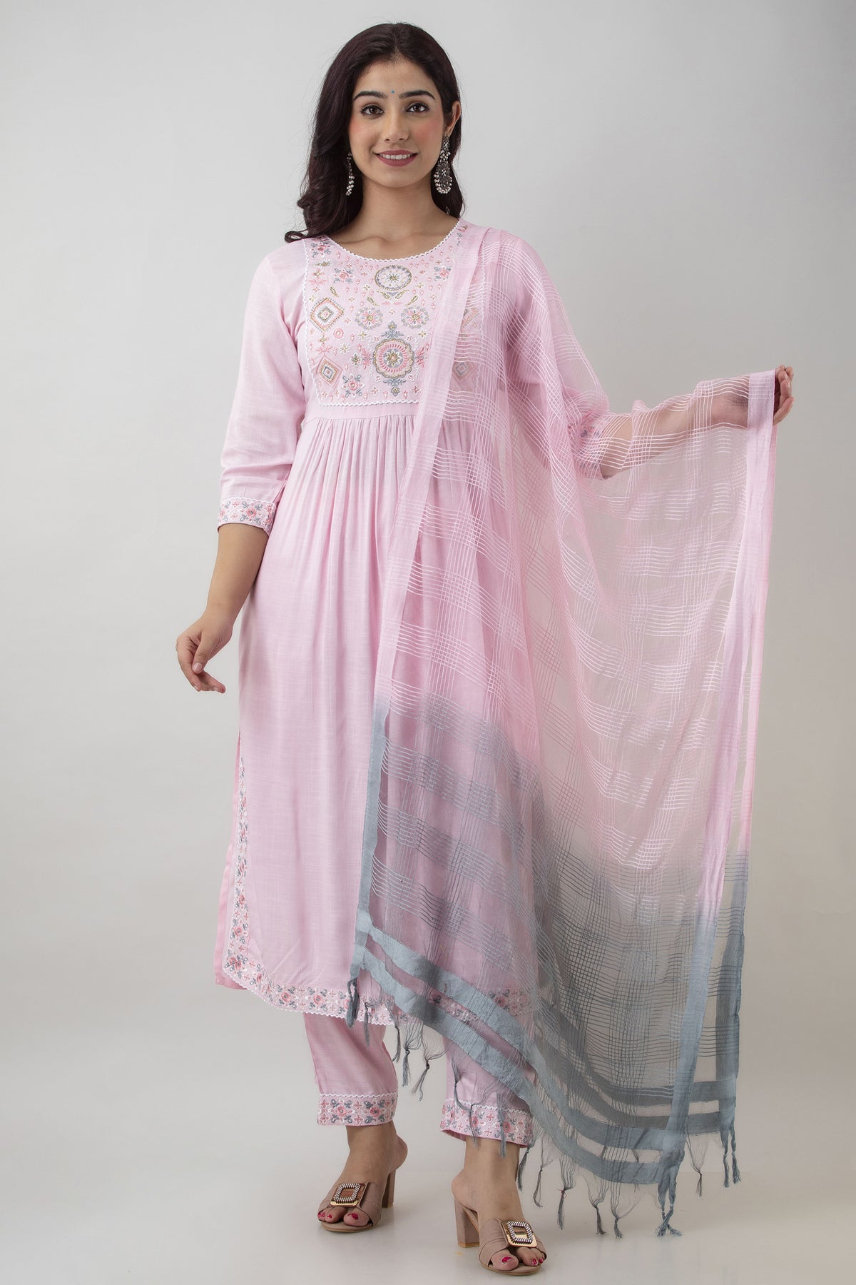 Women's Embroidered Viscose Rayon Straight Kurta Pant & Dupatta Set (Baby Pink)