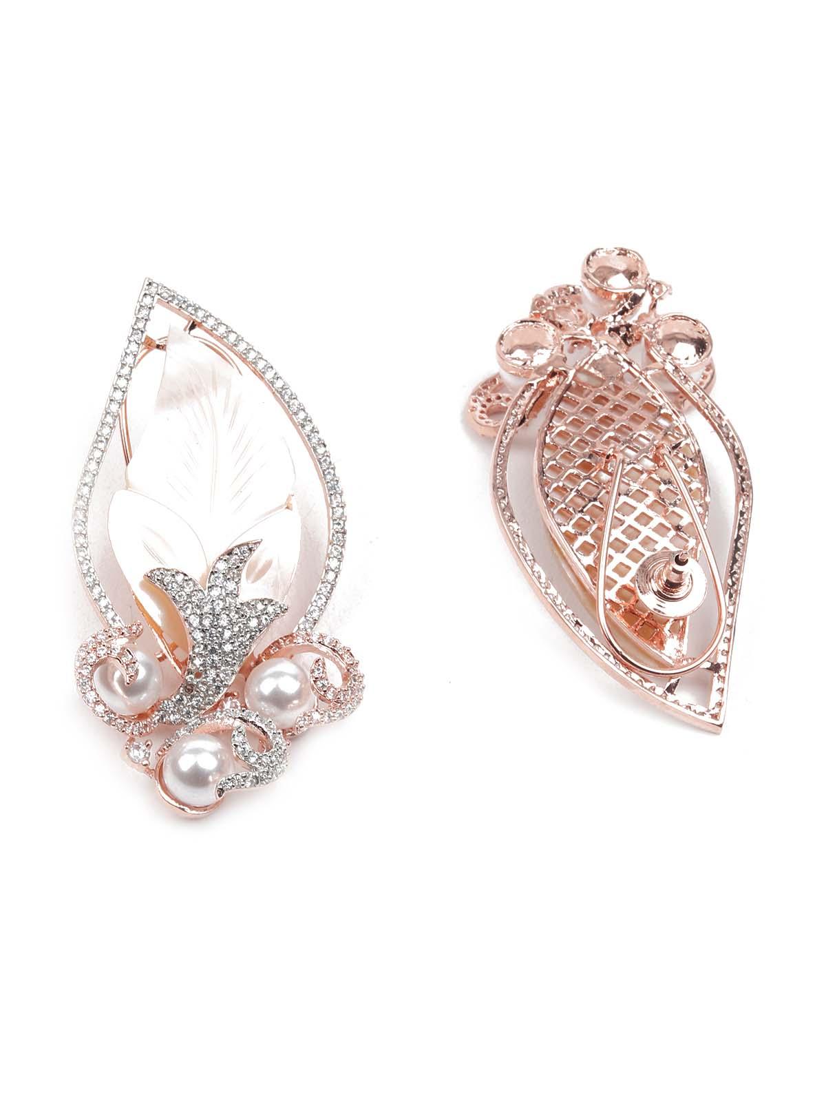 Women's Leaf Shaped Shell And Diamonds Earrings - Odette