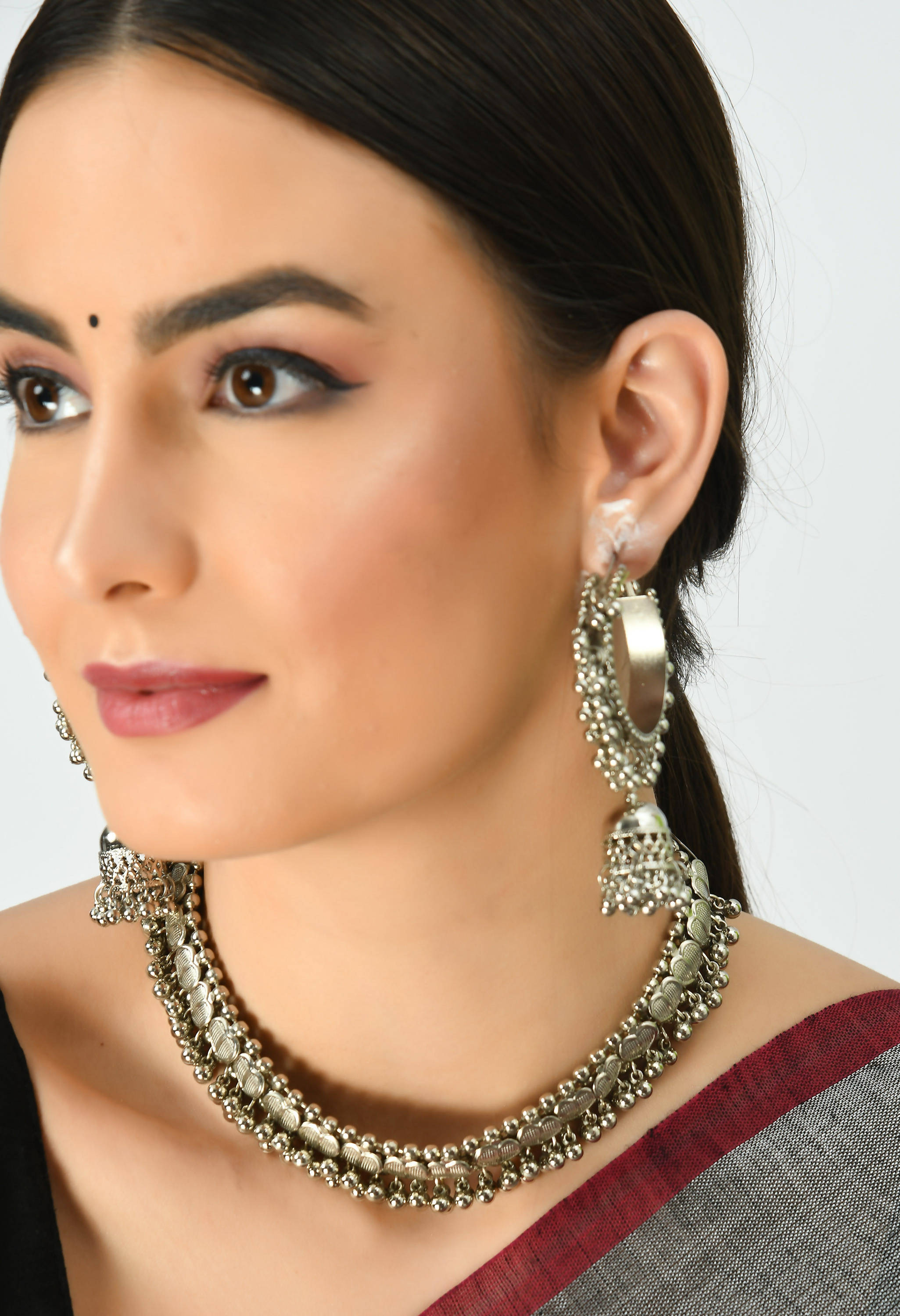 Johar Kamal Oxidised Silver-Plated Heart Design Nacklace with Earrings Jkms_012
