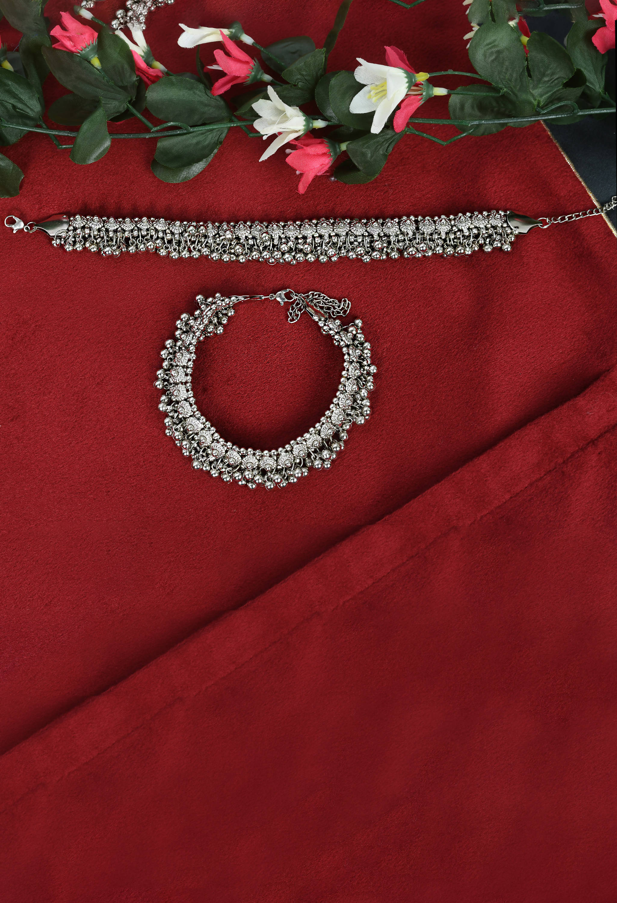 Johar Kamal Traditional Silver color Anklet Pay