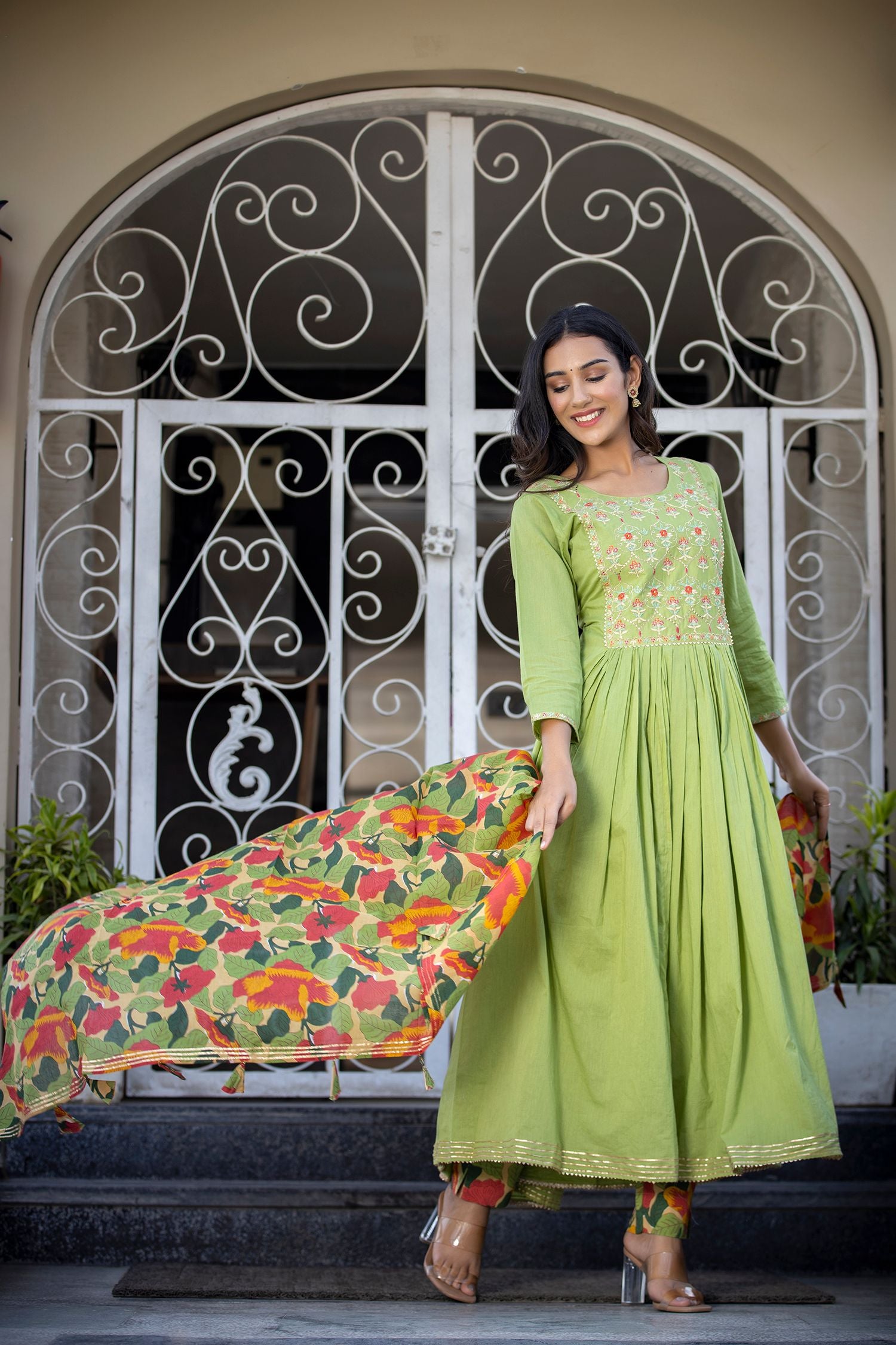 Women's Green Floral Print Anarkali Suit Set - KAAJH
