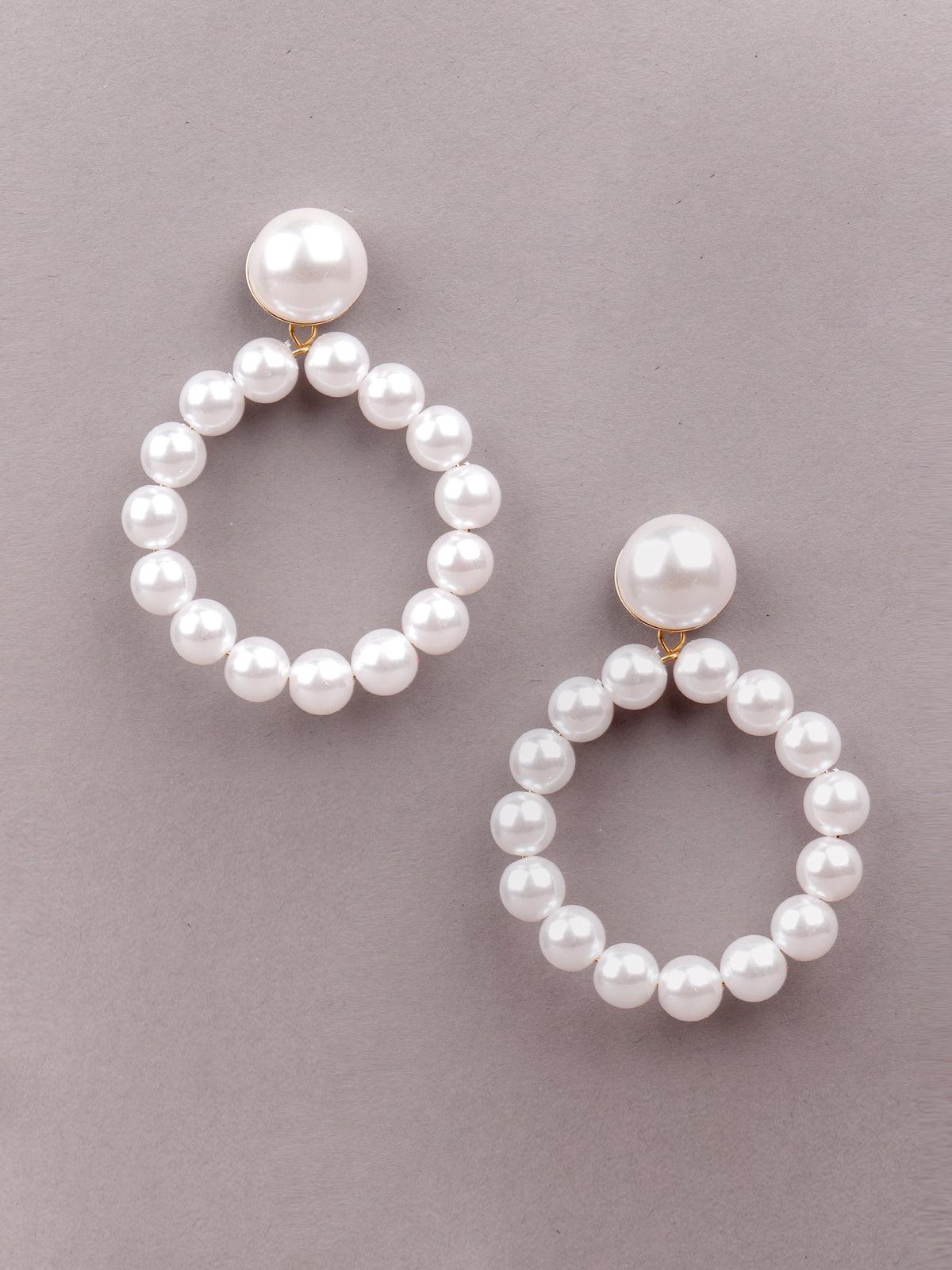 Women's Rounded Hoop Pearl Earrings - Odette