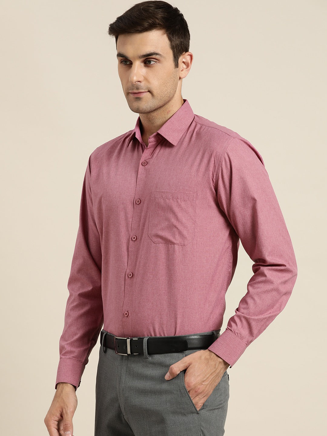 Men's Cotton Magenta Casual Shirt