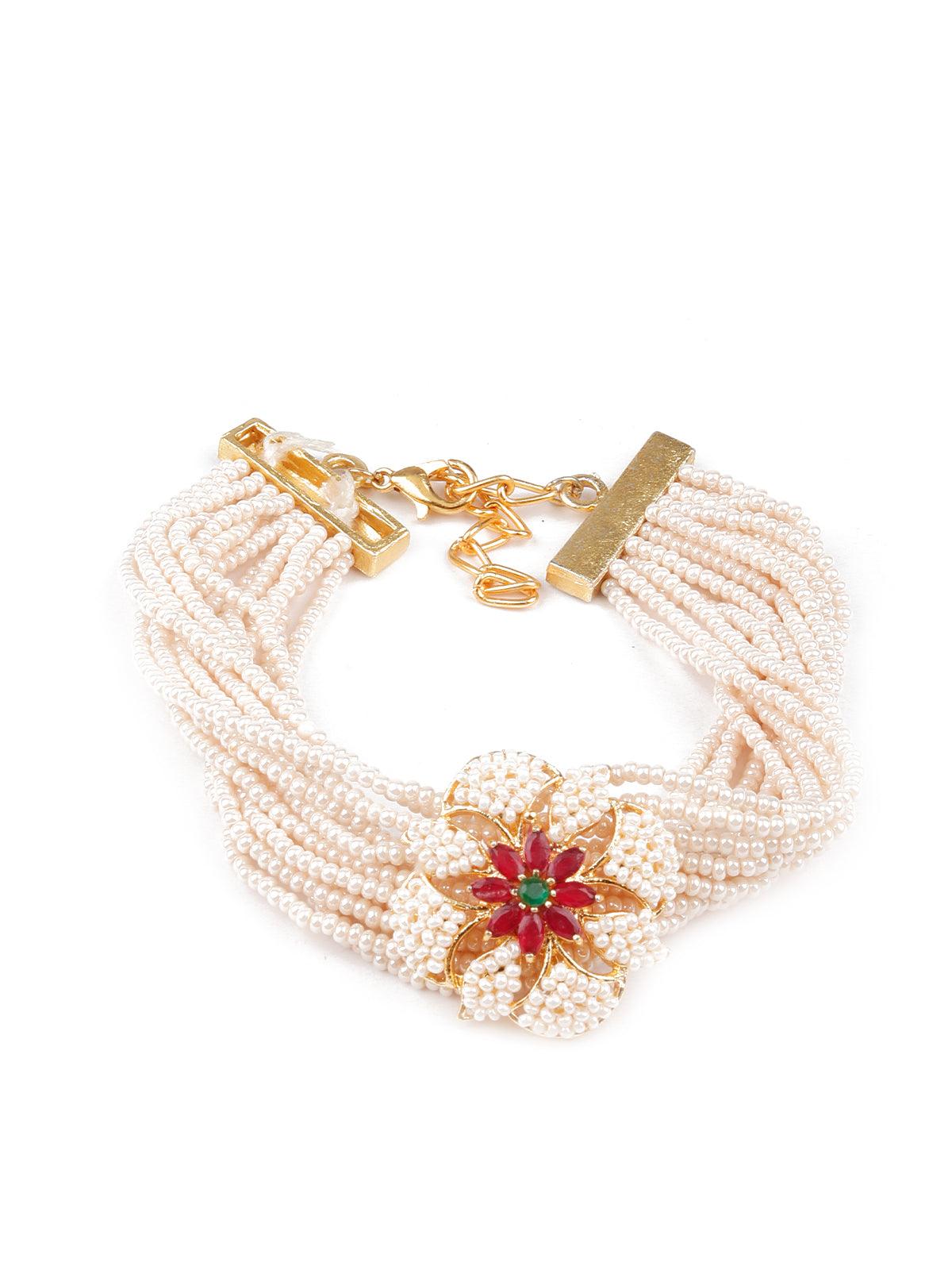 Women's Traditional White Beaded Bracelet - Odette
