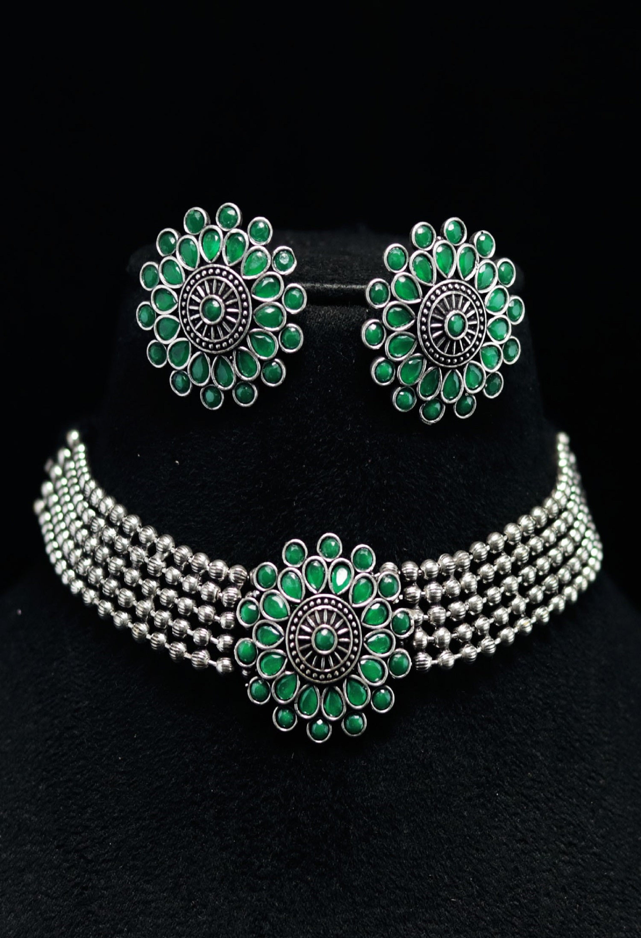 Women's Oxidised Silver-Plated Brass Finish Kundan Choker (Green) - Kamal Johar