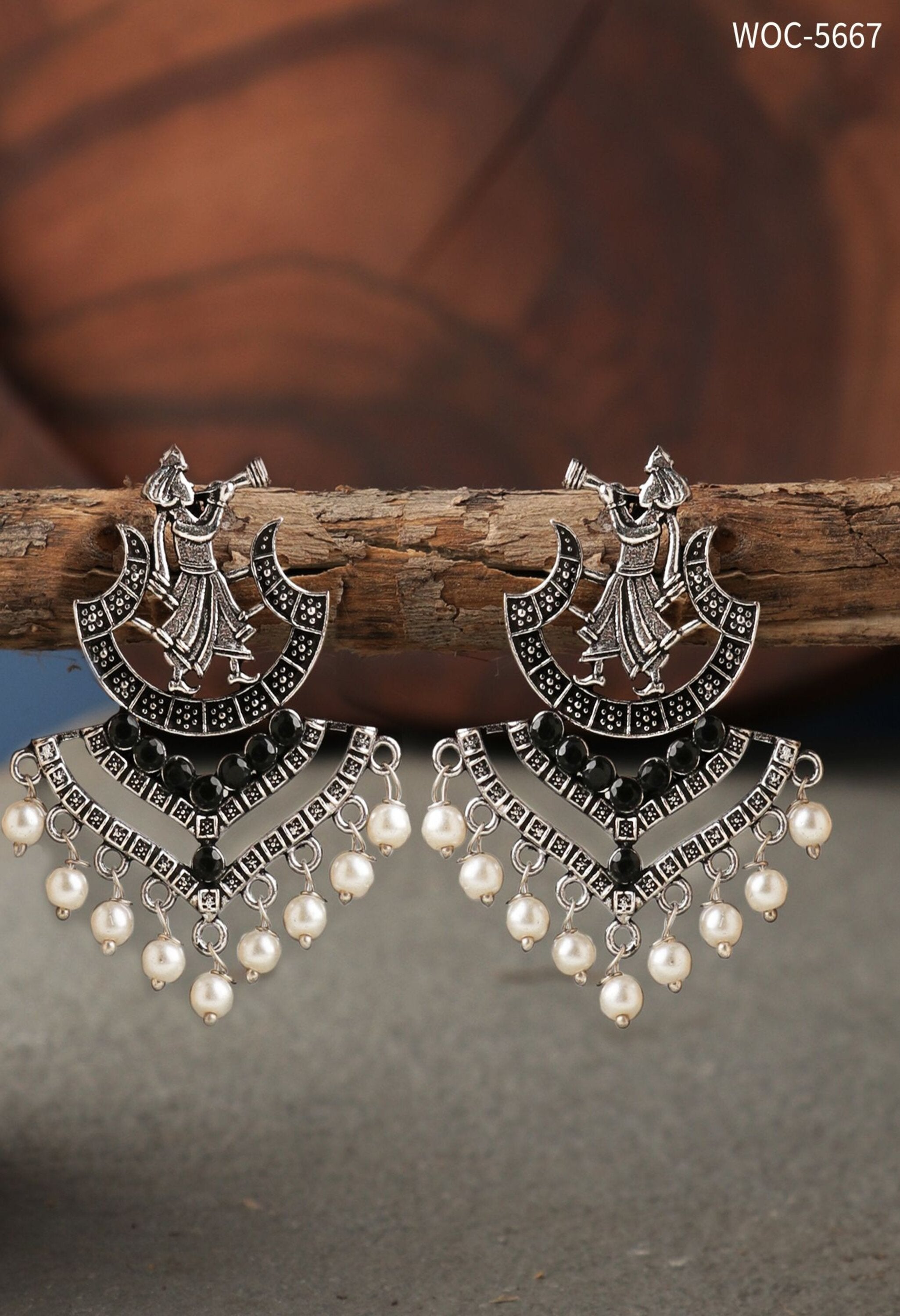 Women's Silver Barrat Earrings - Kamal Johar