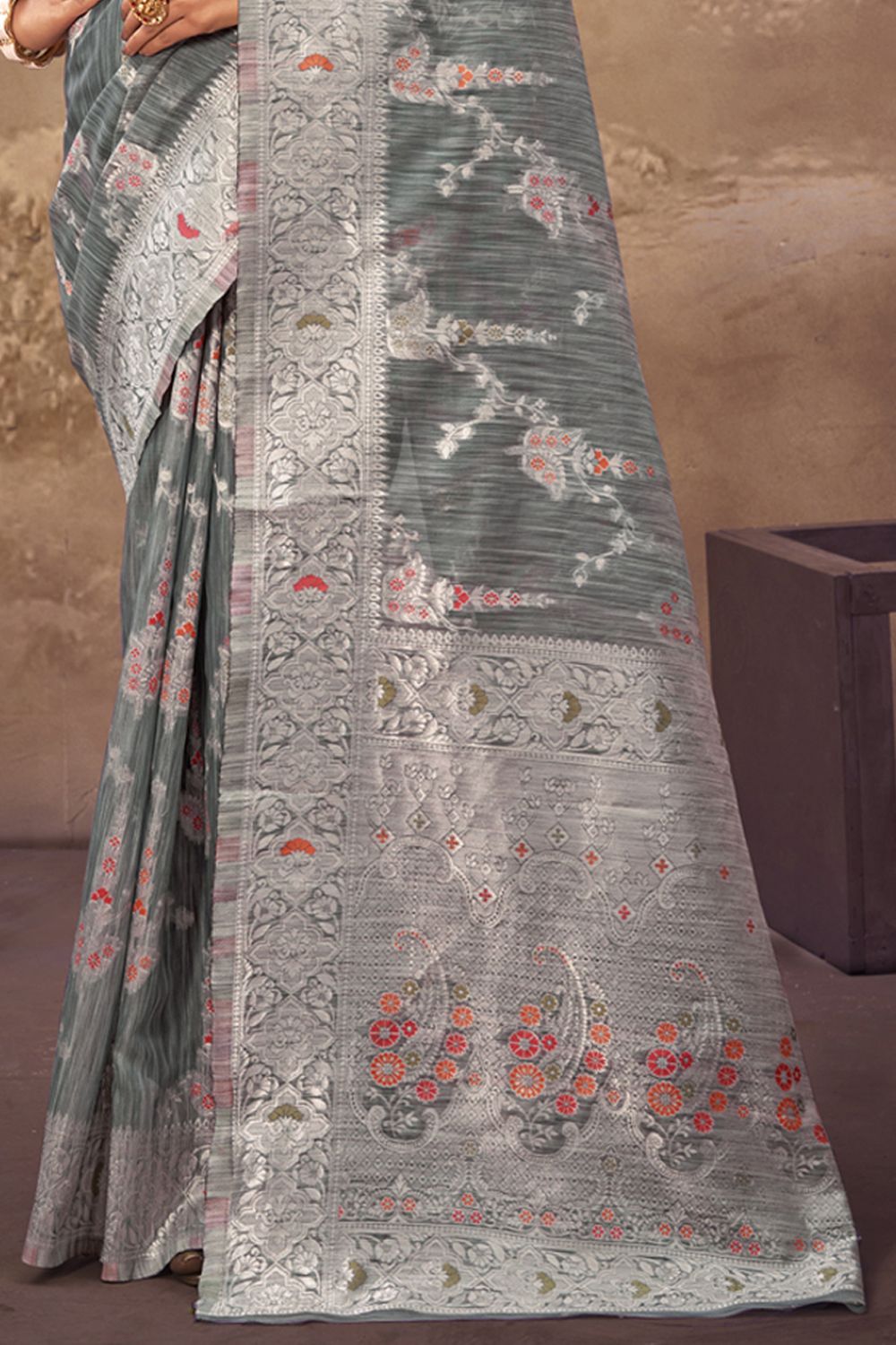 Women's Grey Cotton Silk Woven Zari Work Traditional Saree - Sangam Prints